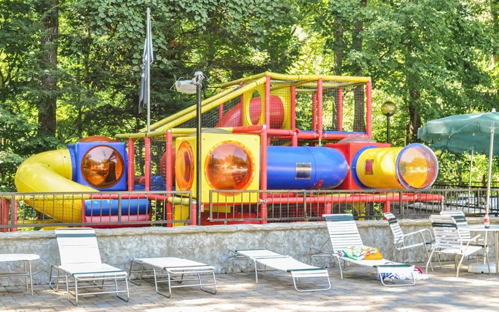 Bear Hugs 1126 Villa Гетлинбург Екстериор снимка